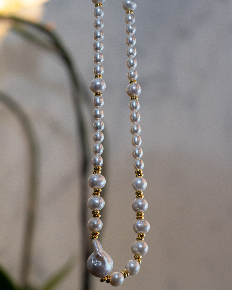 The Baroque Pearl Gold Necklace 42cm