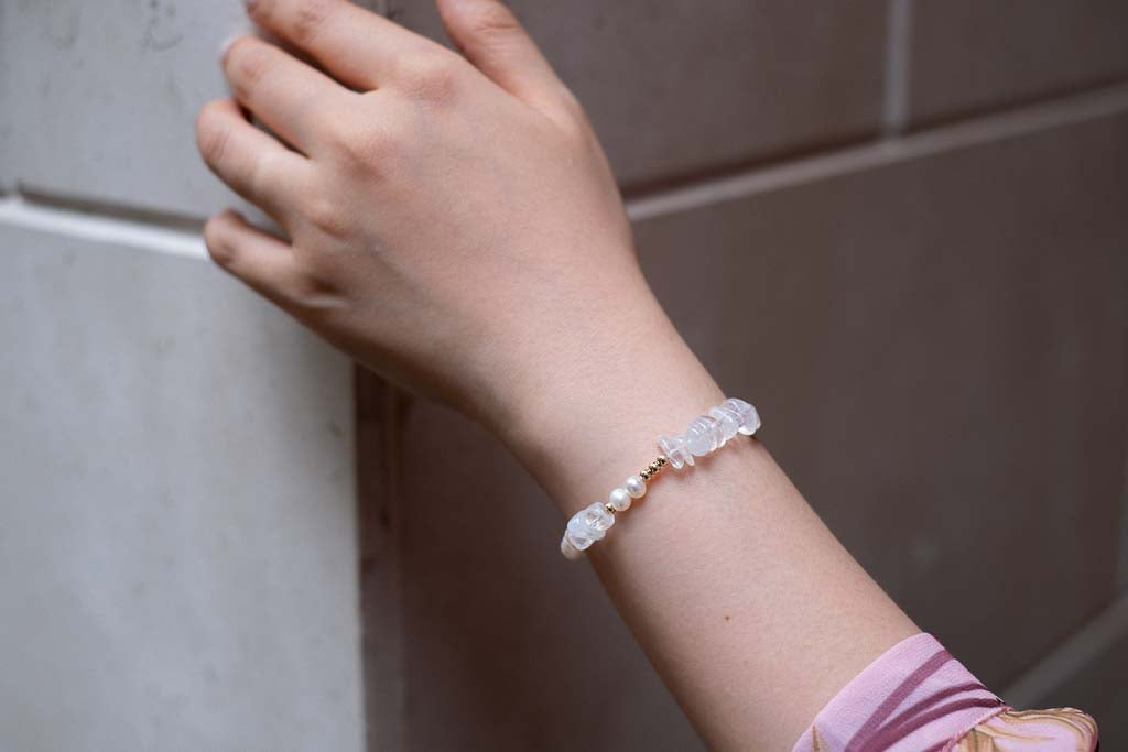 Jo March - Rainbow Moonstone Pearl Bracelet