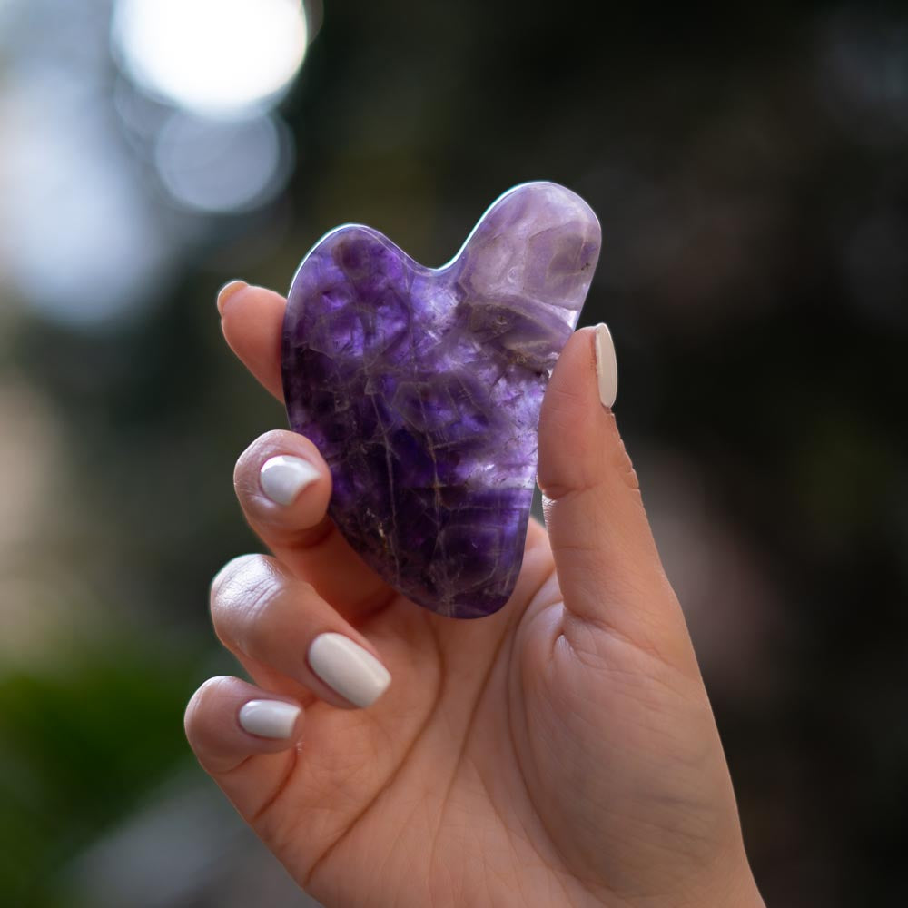 Anti-Ageing Amethyst Massage Gua Sha