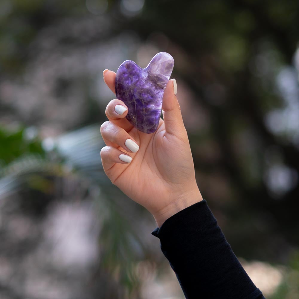 Anti-Ageing Amethyst Massage Gua Sha
